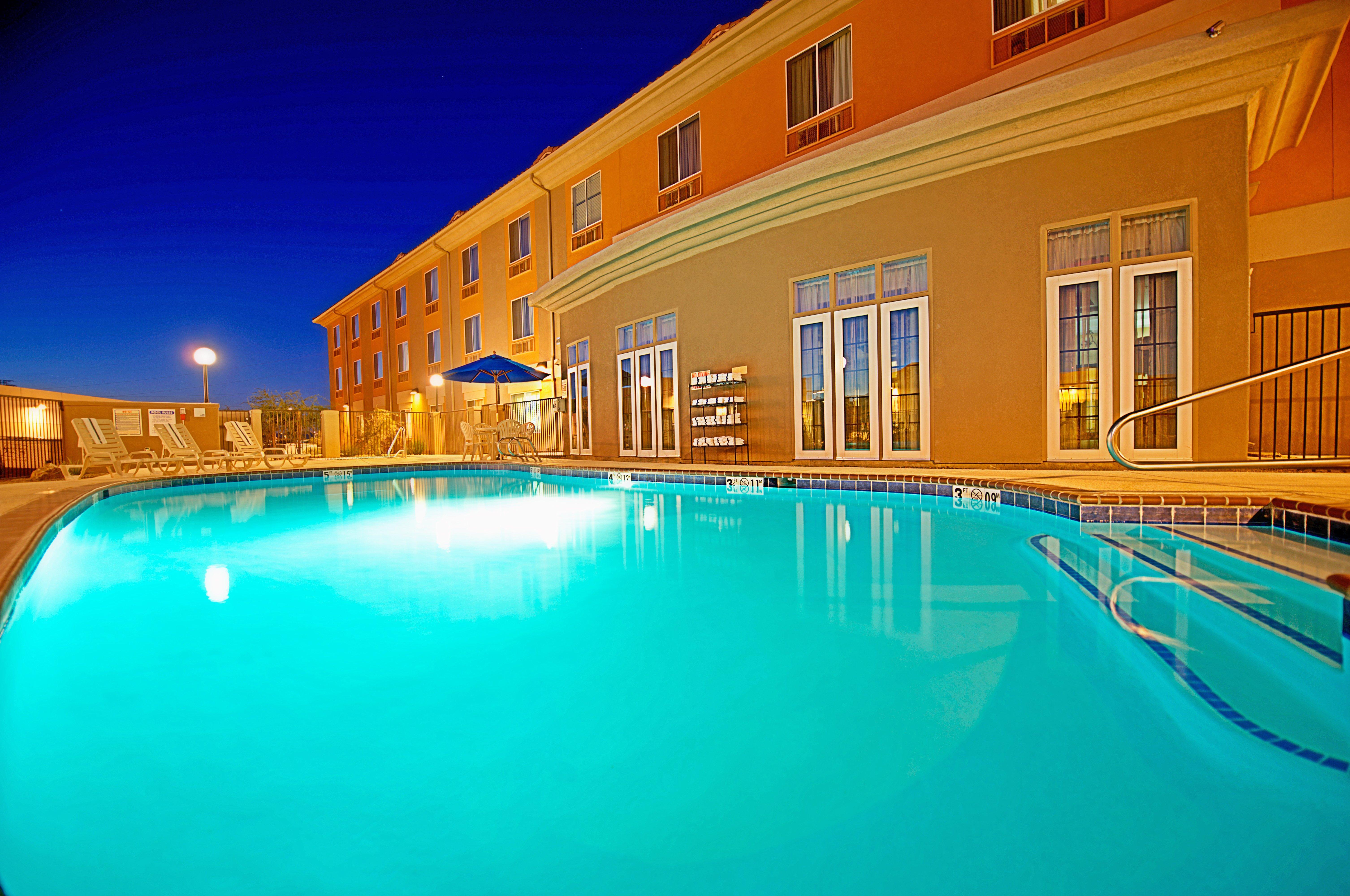 Holiday Inn Express & Suites Tucson By Ihg Zewnętrze zdjęcie
